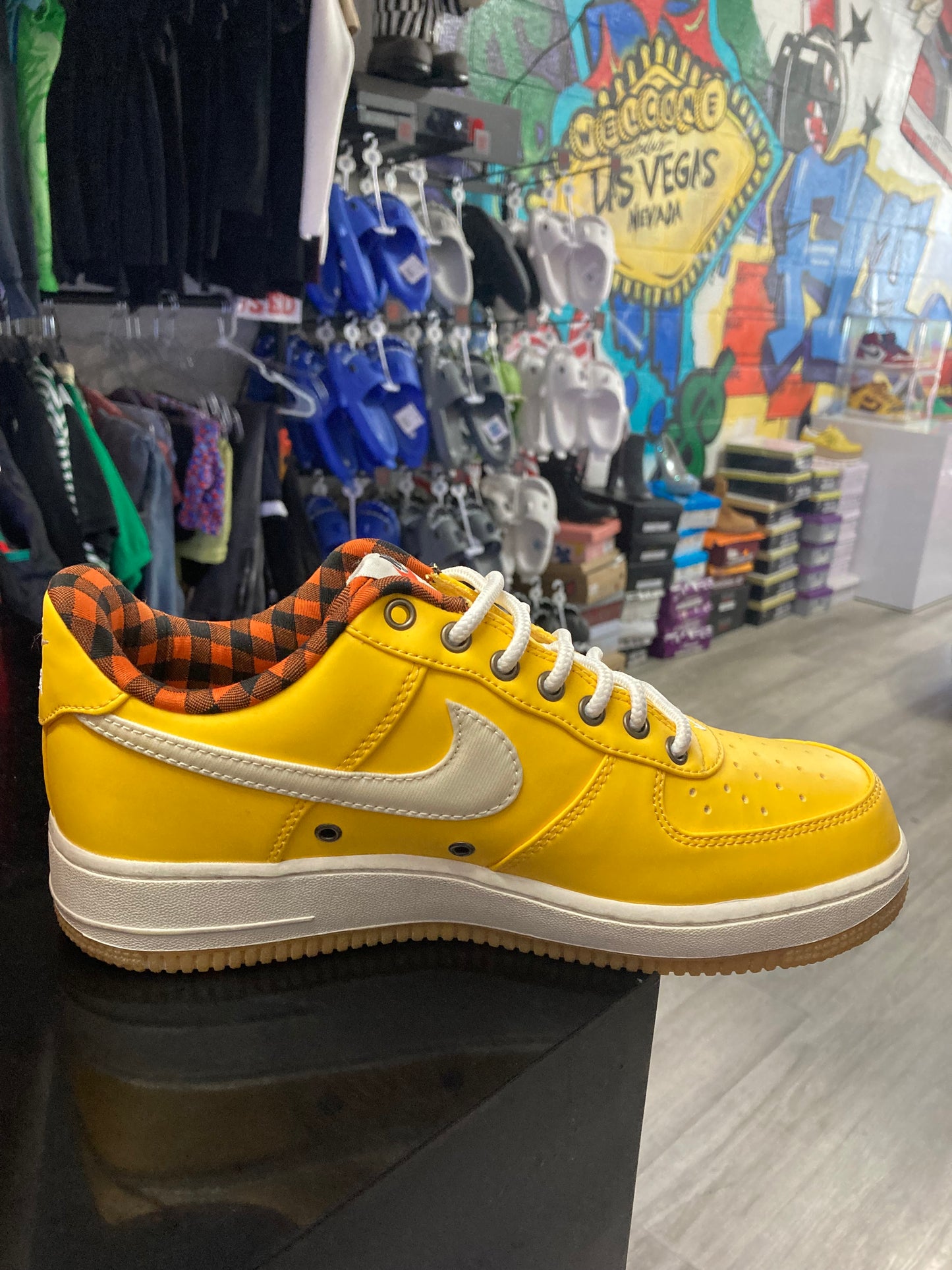 Nike AF1 University Maize